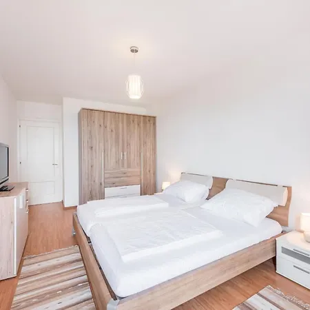 Mrs Brightside Split