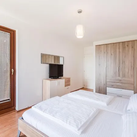 Mrs Brightside Спліт